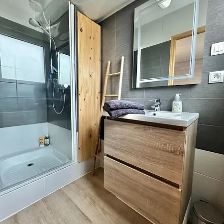 Ludivine - 7 Personnes Avec Balcon Et Parking Berck