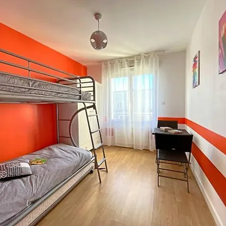 Ludivine - 7 Personnes Avec Balcon Et Parking דירה