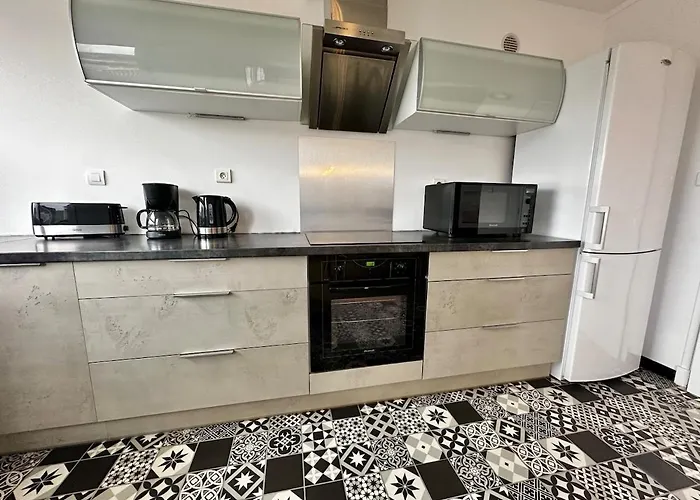 Ludivine - 7 Personnes Avec Balcon Et Parking *