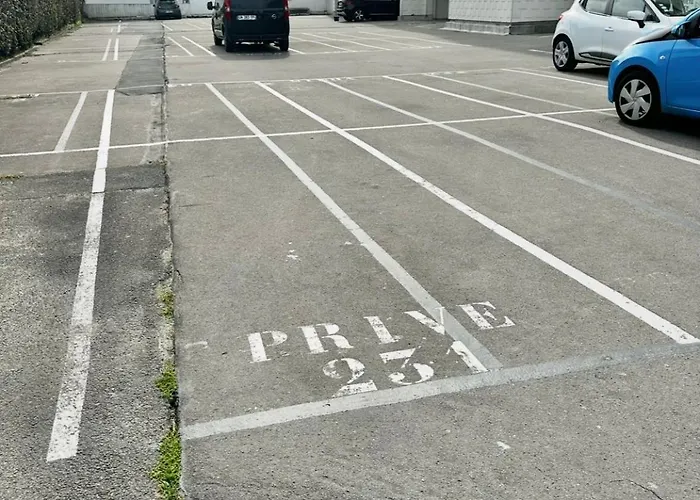 Apartment Ludivine - 7 Personnes Avec Balcon Et Parking *